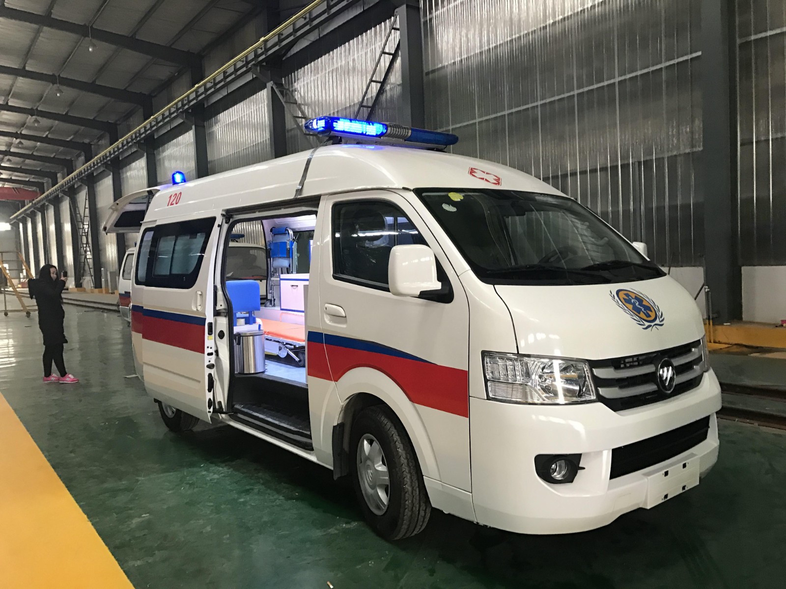 东至县救护车转院