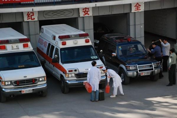 东至县救护车转院